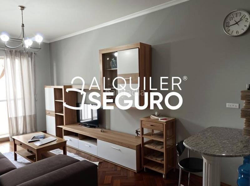 Foto d6889f7f-3c8b-4a49-8400-314c5b46cf8e. Location appartement avec chauffage parking dans San Pablo - Juan Flórez Coruña (A)
