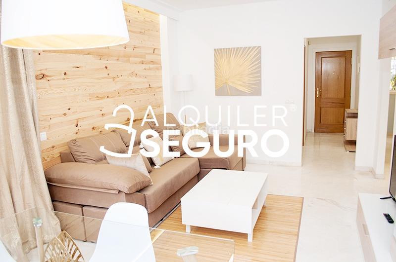 Foto 6821bb54-9e21-411c-b5e3-fe4d3de8237a. Alquiler piso  av. estrella del mar en Zona Centro Comercial Torrequebrada Benalmádena