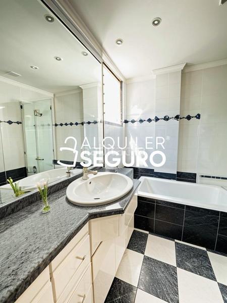 Foto 5f2cac25-f515-4222-ba68-2c7483e96efc. Alquiler piso  c valencia vilareal en Centro Villarreal / Vila - real