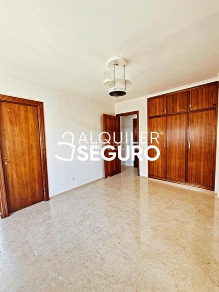 Foto 66b48435-5662-43c9-924d-5fd6575bbb01. Rent flat with heating in Centro Villarreal / Vila - real