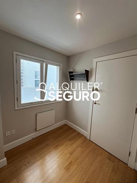 Foto e04035cc-f2f0-4723-8103-95d9845c9a76. Alquiler piso  c obispo hurtado en Centro - Sagrario Granada