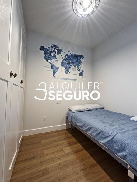 Foto 4253571c-3d7a-4627-9faa-0c16b004667e. Rent flat with heating in Centro - Sagrario Granada