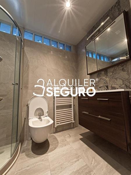 Foto 9cb5cf90-7062-456c-a91f-e3c9aa3be6ef. Rent flat with heating in Centro - Sagrario Granada