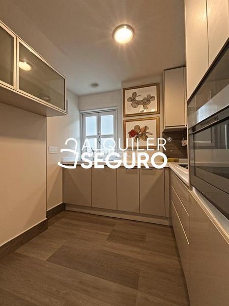 Foto ddfee2c7-d650-4dc3-b29a-82e5ec0a533a. Rent flat with heating in Centro - Sagrario Granada