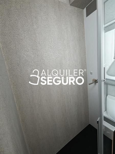 Foto f0500485-7aa5-4768-9bc7-f99c794a01b3. Rent flat with heating in Centro - Sagrario Granada