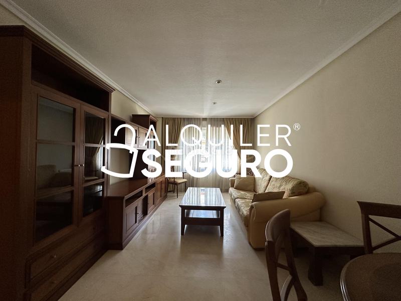 Foto 8fb0eab8-9b5c-4c21-b55e-bb71d026da5c. Rent flat with heating parking pool in Centro Villaviciosa de Odón