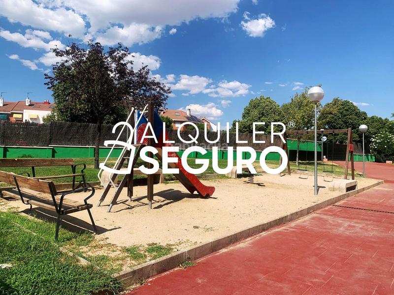 Foto 93619754-81ad-4009-927b-551f4fa0e545. Rent flat with heating parking pool in Centro Villaviciosa de Odón