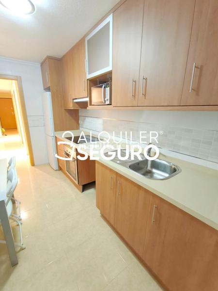 Foto 60e2bb51-a114-4ea8-b740-659b87a9434e. Alquiler piso  c cuba en Almoradí