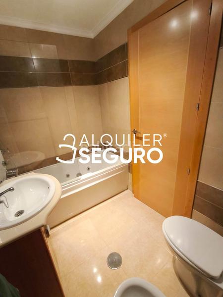 Foto 7c5b7eab-8aac-4dbd-8339-1468af119f3e. Alquiler piso  c cuba en Almoradí