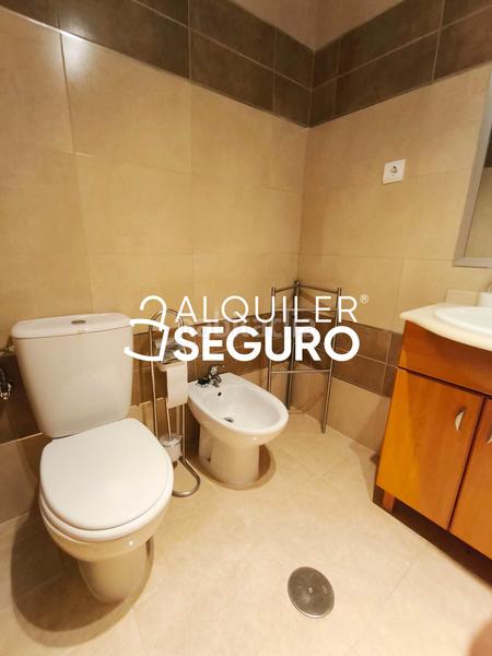 Foto ca0f5802-02c7-43db-a6b8-830045122084. Alquiler piso  c cuba en Almoradí