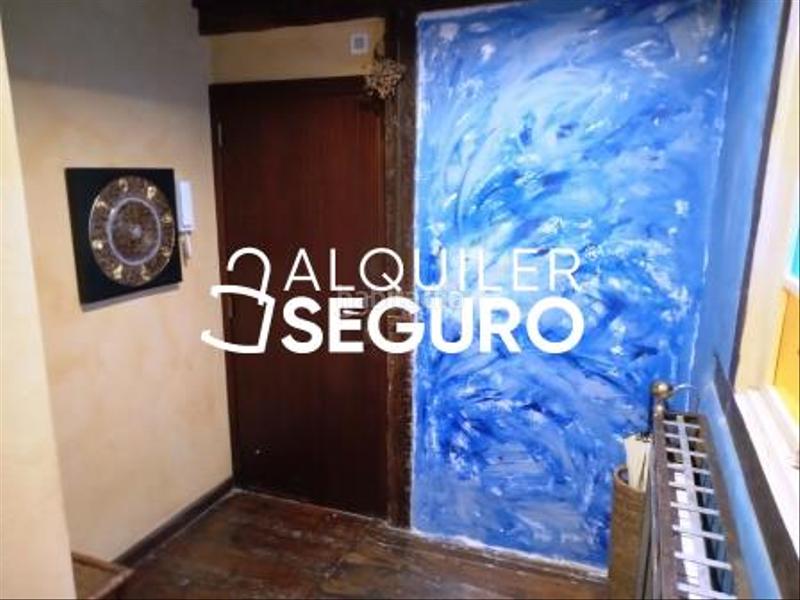 Foto 0987b8ec-c9c4-4c25-a872-ac2db21986af. Rent flat with heating in Casco Viejo Vitoria - Gasteiz