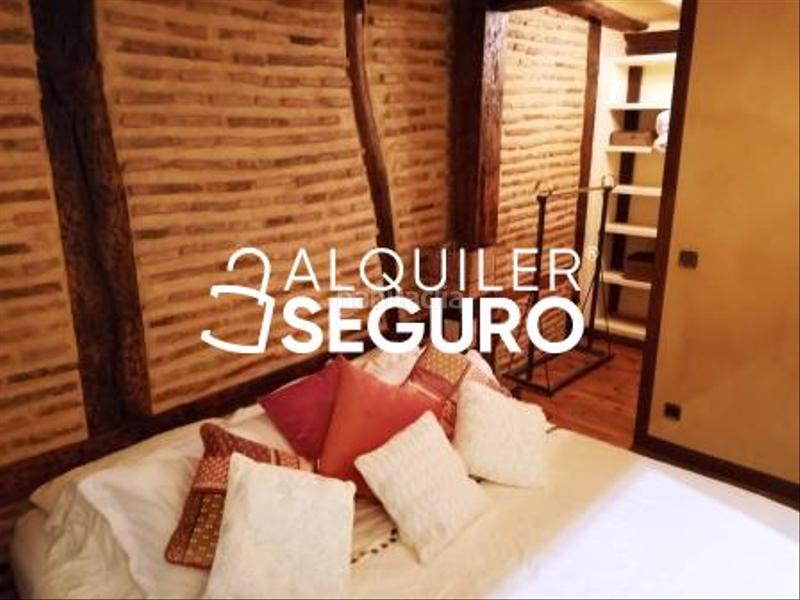 Foto 261b98c1-ad1d-4ba9-88b3-4996986a712b. Rent flat with heating in Casco Viejo Vitoria - Gasteiz