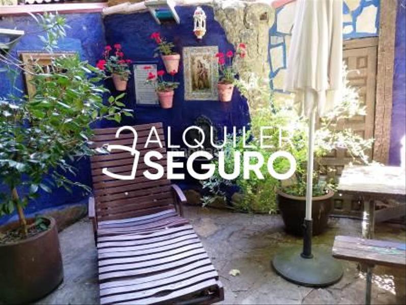 Foto 35544c8a-b6d9-4232-99e9-21611f765b44. Rent flat with heating in Casco Viejo Vitoria - Gasteiz