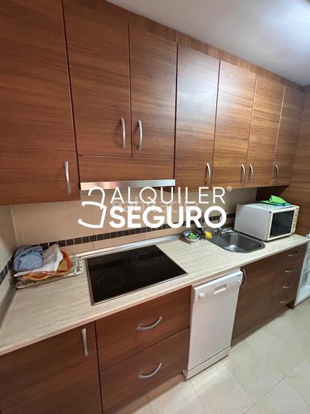 Foto 5ee63f8d-4515-45c9-93c8-92e187925e81. Alquiler piso  c madrid en San Cayetano Churriana de la Vega