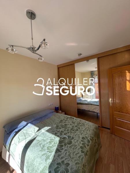 Foto d545765b-cfa2-4e11-bd56-42f7f68c1354. Location appartement avec chauffage parking dans San Cayetano Churriana de la Vega