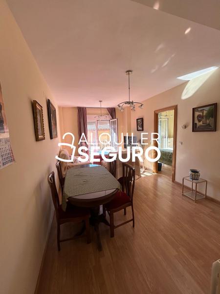 Foto dc28d7e8-551b-4c2b-8824-a469e5a8cbcd. Location appartement avec chauffage parking dans San Cayetano Churriana de la Vega