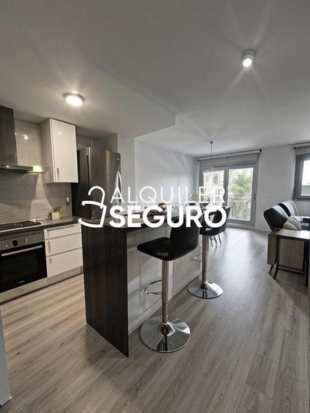 Foto 1510aaf4-0ac2-4f02-92e0-d447d43152c9. Location appartement avec chauffage parking dans Villalbilla pueblo Villalbilla