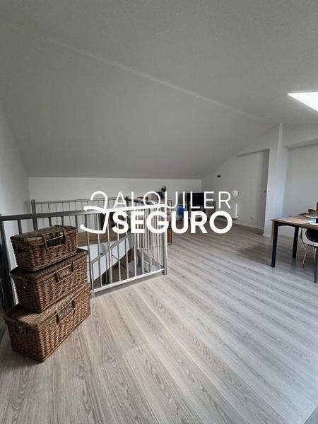 Foto 86936566-3af8-47bb-a60f-030518a15940. Location appartement avec chauffage parking dans Villalbilla pueblo Villalbilla