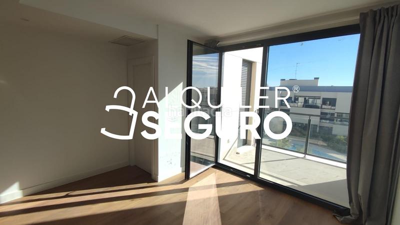 Foto f41d490d-d488-47e9-8dea-7c72e4341d89. Affitto appartamento con riscaldamento parcheggio piscina in San Sebastián de los Reyes