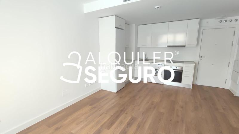 Foto 2de8c549-008b-46c1-b6e8-94d4c0dd8b96. Rent flat with heating parking pool in Polígono Industrial Sur San Sebastián de los Reyes