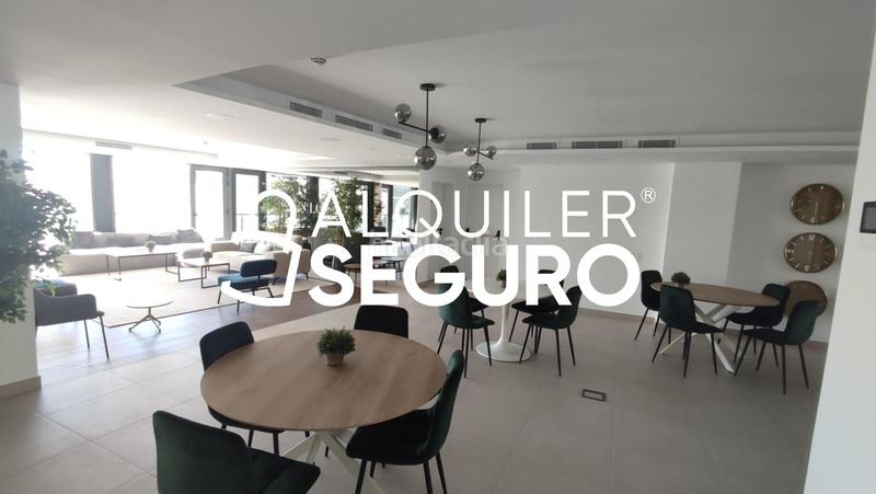Foto 83e2f4c8-a4fd-4629-804a-651981677d18. Rent flat with heating parking pool in Polígono Industrial Sur San Sebastián de los Reyes