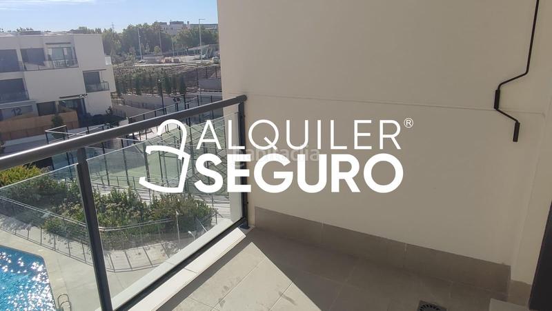 Foto cd668ac6-72ad-4b84-a1ad-3c1ab3cce23b. Rent flat with heating parking pool in Polígono Industrial Sur San Sebastián de los Reyes
