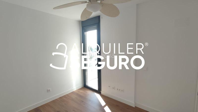 Foto e9804e09-053f-4d97-ac5e-0f14fe5bc7a6. Rent flat with heating parking pool in Polígono Industrial Sur San Sebastián de los Reyes