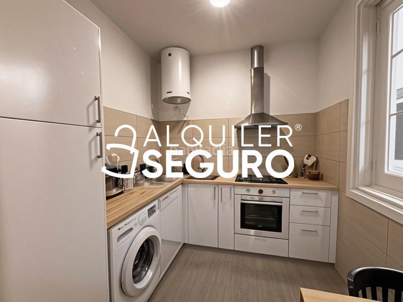 Foto 26e303e9-425d-4664-a795-2064271eefea. Alquiler piso  c segovia en Palacio Madrid