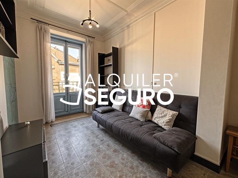 Foto 29b8a957-495a-45b6-8c04-9aa6d4b48712. Alquiler piso  c segovia en Palacio Madrid