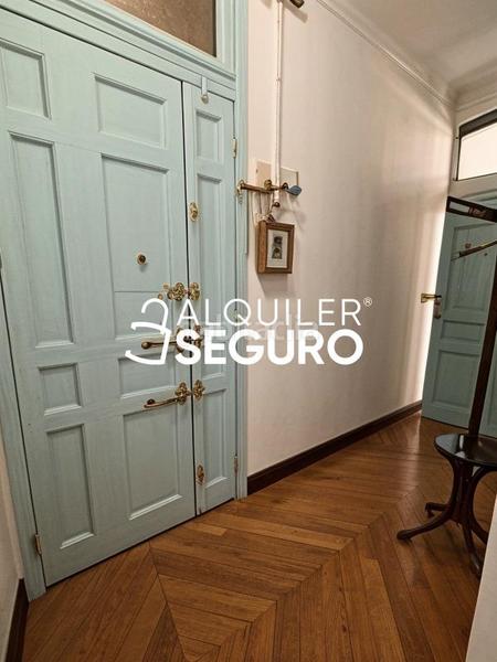 Foto 8755c013-307b-4d1f-80fe-465c1effd367. Alquiler piso  c segovia en Palacio Madrid