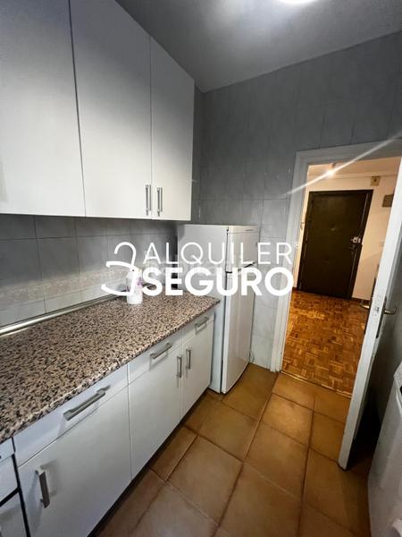 Foto 38c728fe-3744-4e63-b0fa-a90667abe435. Affitto appartamento con riscaldamento in El Viso Madrid