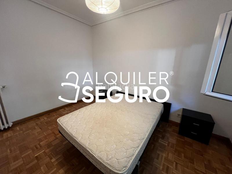 Foto 7300bdb6-7bb9-45e2-922d-4d30876d28b9. Miete etagenwohnung mit heizung in El Viso Madrid