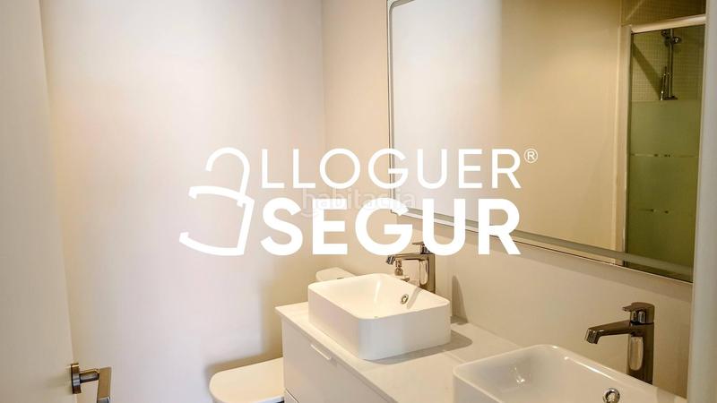 Foto 1037fa48-4b45-4401-8af1-bf058eec5b7e. Rent flat with heating parking in Passeig Maragall Gavà