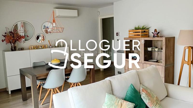 Foto 6d7adb5d-83e1-4e27-971d-93f3f9f10249. Rent flat with heating parking in Passeig Maragall Gavà