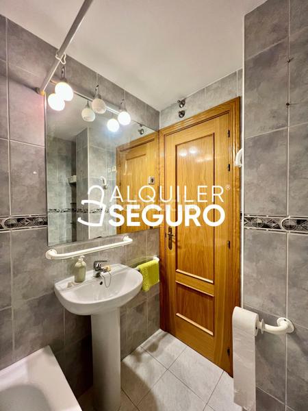 Foto 6d593a18-eac6-4a15-b7a5-126f84751ecd. Location appartement avec chauffage dans Cobeña