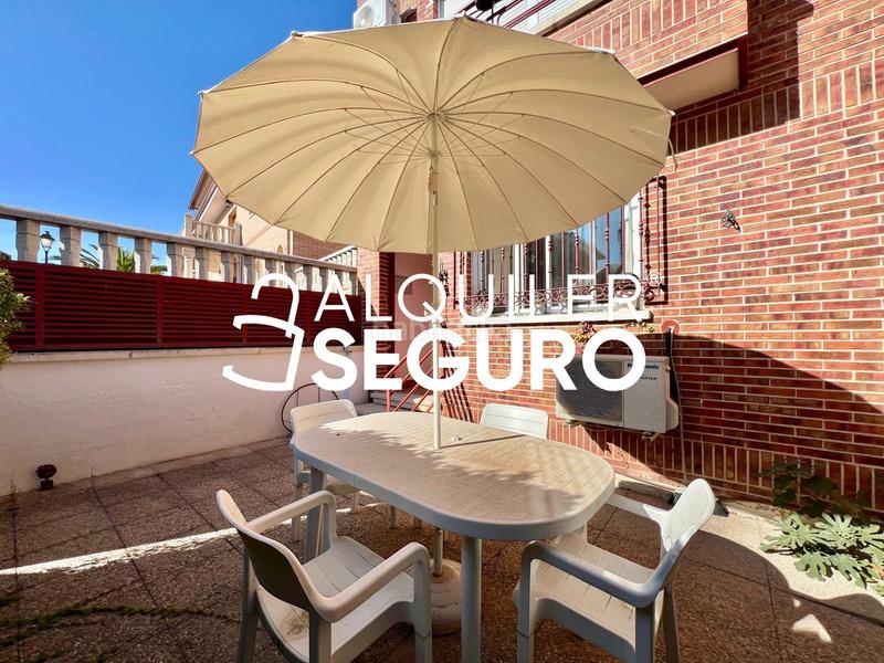 Foto b65a2807-b60b-4fc7-bd57-7101051b1a6b. Location appartement avec chauffage dans Cobeña