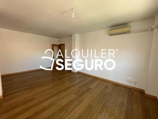 Lloguer Pis  Planeta urano. Piso c planeta urano parla