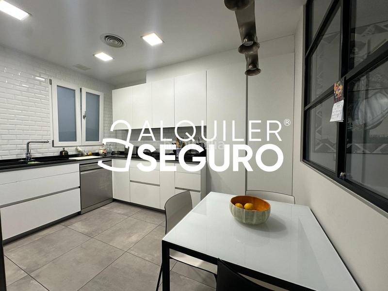 Foto 78e893d9-f7a6-4d0c-aafa-46b565fecc3f. Location appartement avec chauffage piscine dans La Petxina Valencia