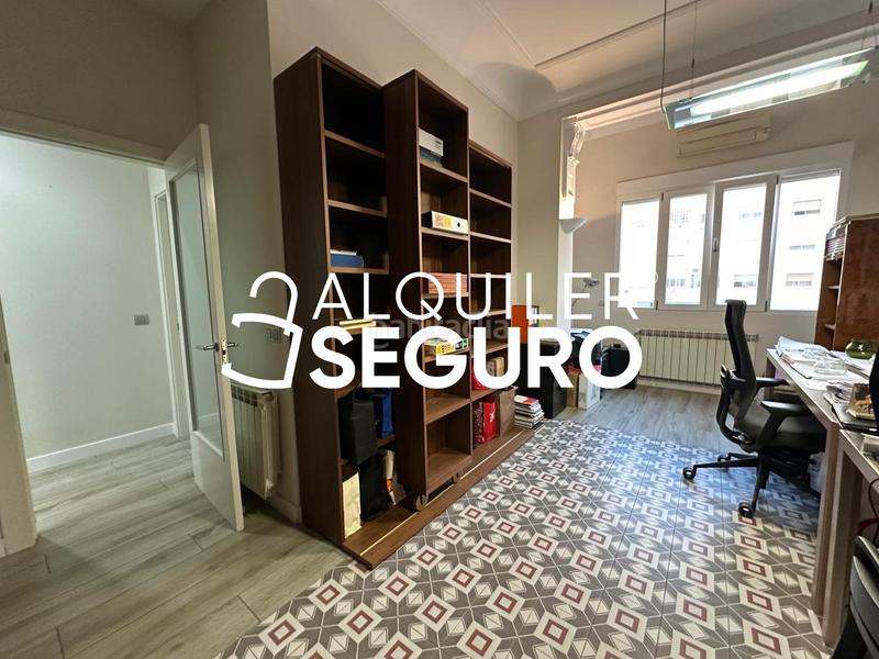 Foto 9fef624d-2a45-4ed0-b7cf-ce32e155df3d. Rent flat with heating pool in La Petxina Valencia