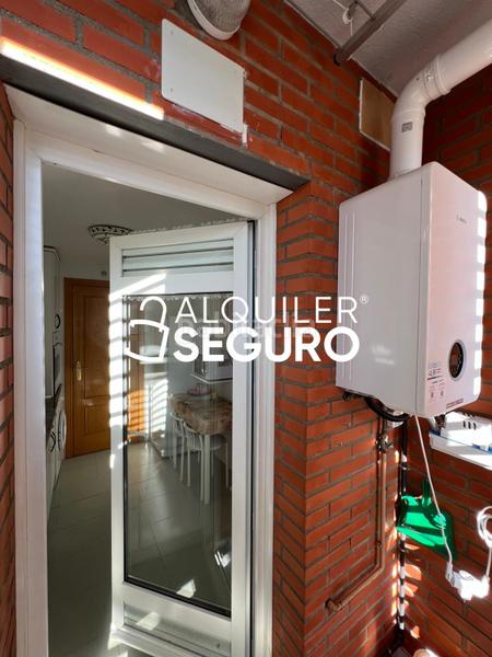 Foto 2696f7e9-eacb-44e6-81dd-b932dd0dbad4. Location appartement avec chauffage parking dans Concepción Madrid
