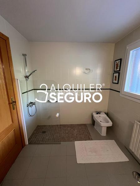 Foto 26d63b0f-db6d-4728-ac63-c7d956b50da9. Location appartement avec chauffage parking dans Concepción Madrid