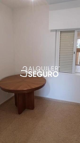 Foto 2f685a3c-cb2d-4974-9efe-17a72bb2c67e. Rent flat in Sants Patrons Alzira