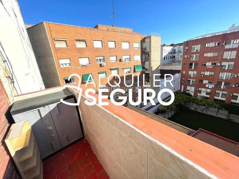 Foto abf8adf5-ec5f-4383-938b-6ac8ff675c90. Rent flat with heating in Pacífico Madrid
