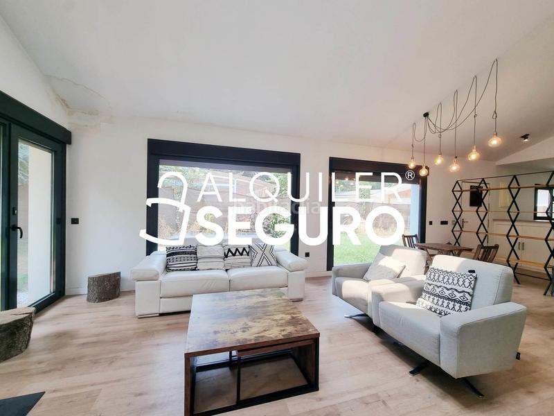 Foto 2501c813-9d9f-4b1e-adc7-ba8c64012287. Location chalet avec chauffage dans Centro-Manguilla Escorial (El)