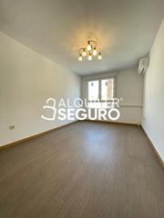 Alquiler Piso  Encajeras. Piso c encajeras  madrid