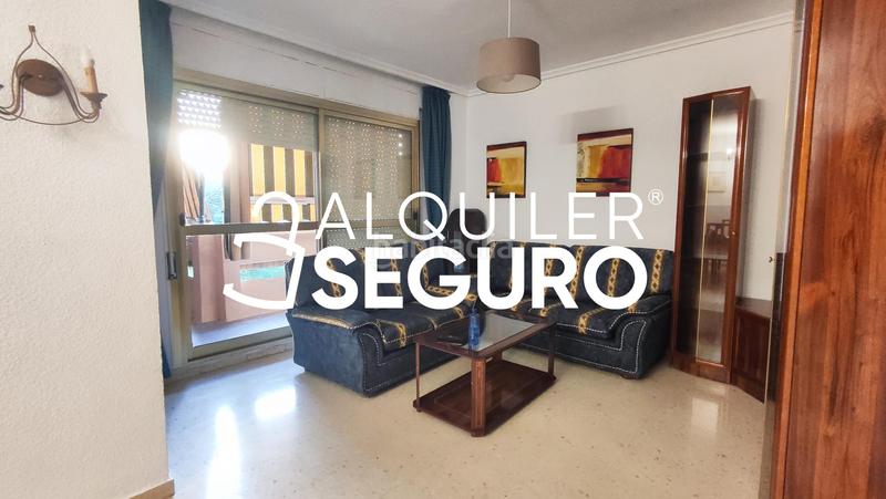 Foto d54bddbb-b57d-422c-9d35-7ad68bb8cdb9. Alquiler piso  av. ollerías en Ollerías - San Cayetano Córdoba