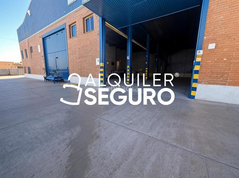 Foto 17ac4cb0-217a-4b51-98cd-f1e2e1b88a59. Lloguer local comercial a Leganés norte Leganés