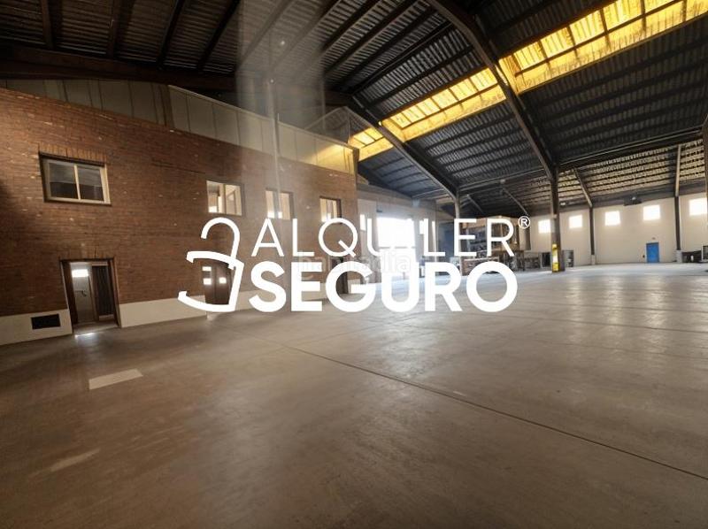 Foto f5d31564-7d86-4ed8-81d6-4038901a1940. Lloguer local comercial a Leganés norte Leganés