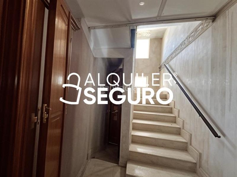 Foto 384f7771-5597-4310-ae38-b7ca1038c466. Location local commercial dans Leganés norte Leganés