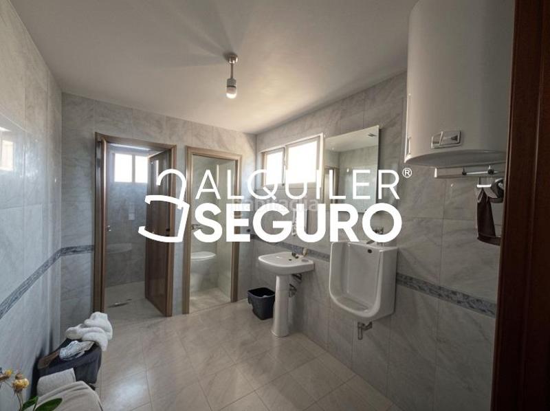 Foto c622b2b3-1ba4-49f9-aed9-a7a2e26e1ca7. Location local commercial dans Leganés norte Leganés